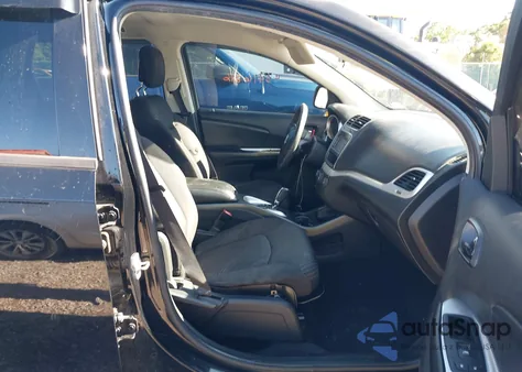 2014 Dodge Journey Sxt from USA, damaged, VIN 3C4PDDBG7ET193018